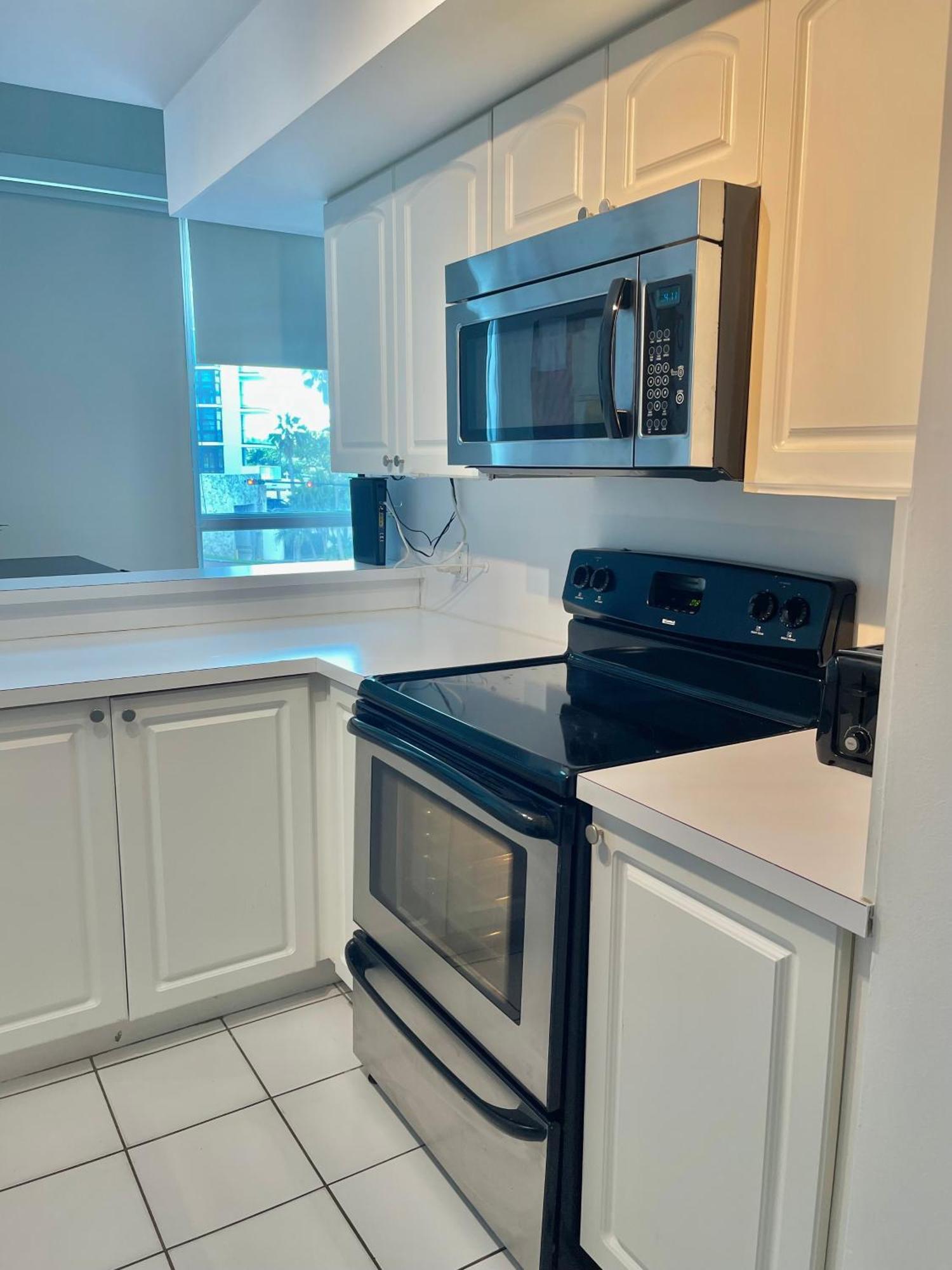 New Point Miami Beach Apartments Екстериор снимка